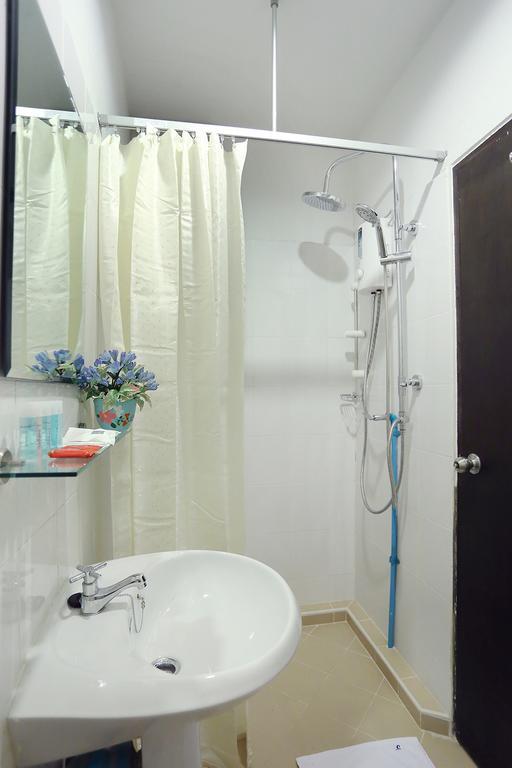 Baan Namtarn Guest House Bangkok Bilik gambar